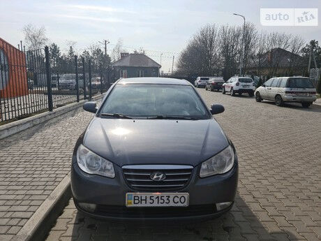 Hyundai Elantra 2009 года