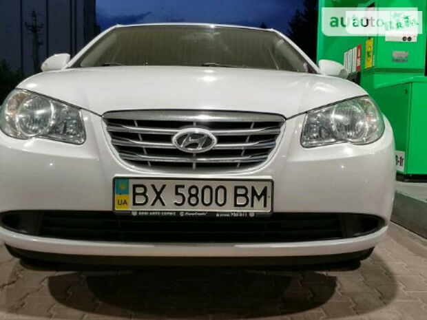 Hyundai Elantra 2011 года