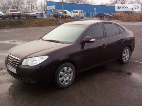 Хендай Элантра 2010 года Hyundai Elantra 2010 года