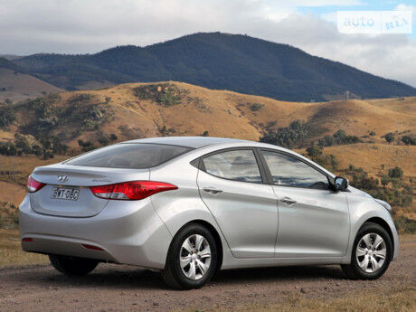 Хендай Элантра 2006 года Hyundai Elantra 2006 года