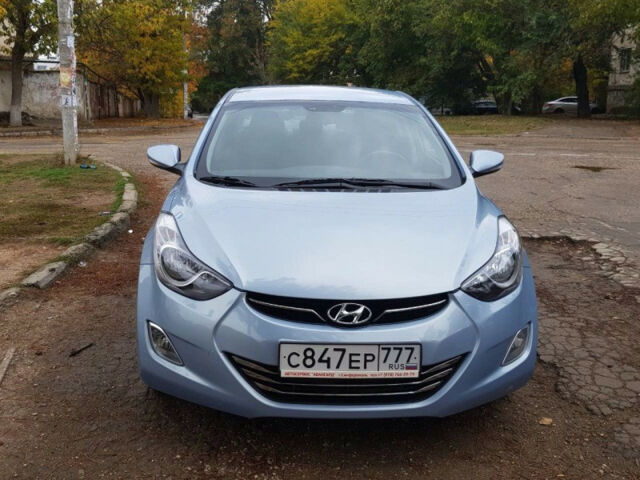 Hyundai Elantra 2013 года