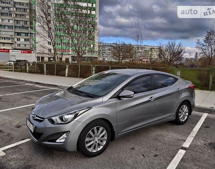 Hyundai Elantra 2014 года