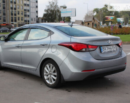 Hyundai Elantra 2015 года