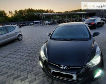 Hyundai Elantra 2012 року - Фото 2 автомобіля