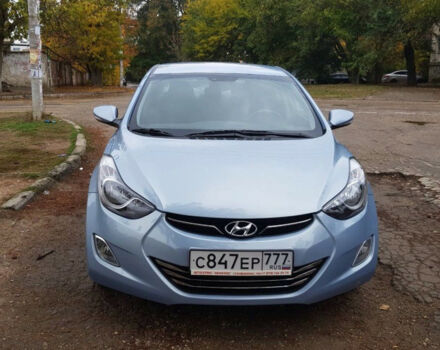 Hyundai Elantra 2013 года - Фото 3 авто