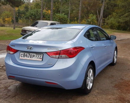 Hyundai Elantra 2013 года - Фото 5 авто