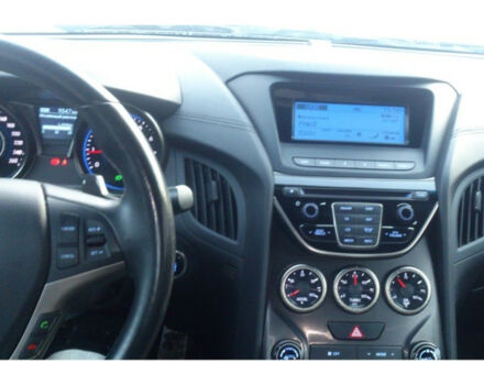Hyundai Genesis 2013 року - Фото 3 автомобіля