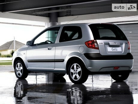 Хендай Гетц 2005 року Hyundai Getz 2005 року