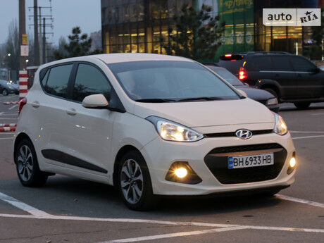 Хендай и10 2014 года Hyundai i10 2014 года