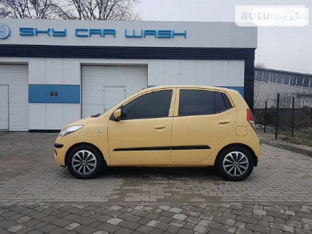 Hyundai i10 2010 года