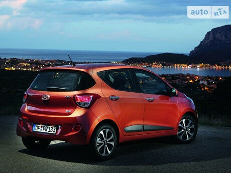 Хендай и10 2008 року Hyundai i10 2008 року