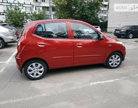 Hyundai i10 2013 года