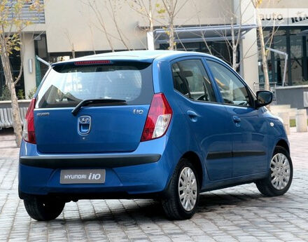 Hyundai i10 2010 года