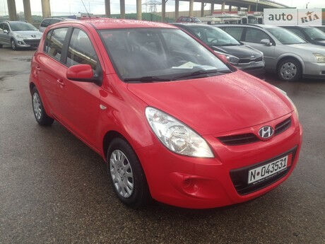 Хендай и20 2009 року Hyundai i20 2009 року