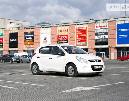 Hyundai i20 2011 года