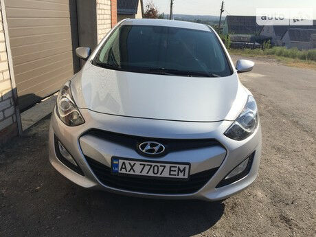 Hyundai i30 2014 года