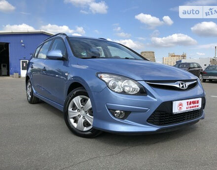 Hyundai i30 2011 року