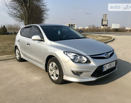 Hyundai i30 2011 года