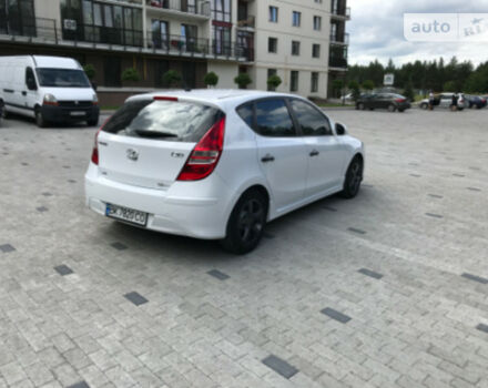 Hyundai i30 2010 года - Фото 2 авто