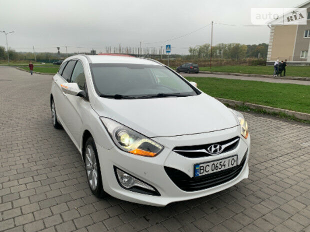 Hyundai i40 2014 года