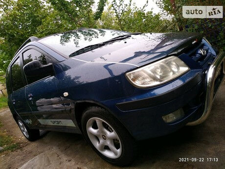 Хендай Матрикс 2007 року Hyundai Matrix 2007 року