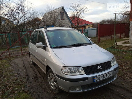 Хендай Матрикс 2006 року Hyundai Matrix 2006 року
