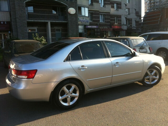 Hyundai NF 2007 року