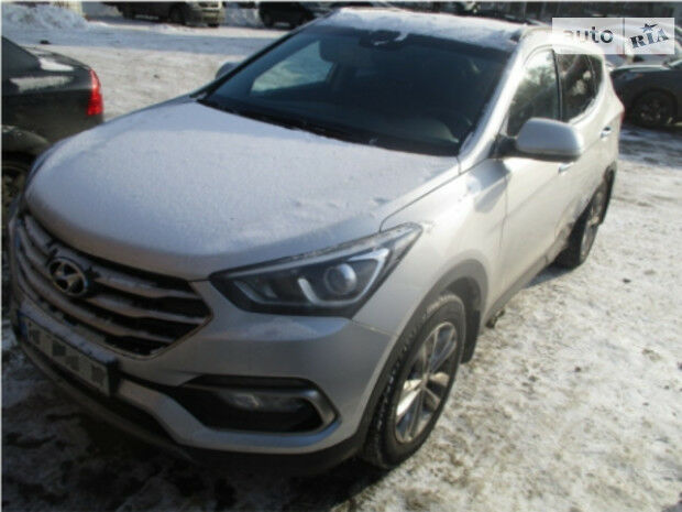 Hyundai Santa FE 2017 года