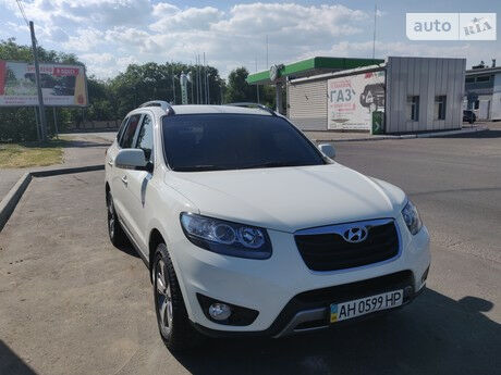 Хендай Санта Фе 2011 года Hyundai Santa FE 2011 года