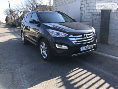 Hyundai Santa FE 2015 года