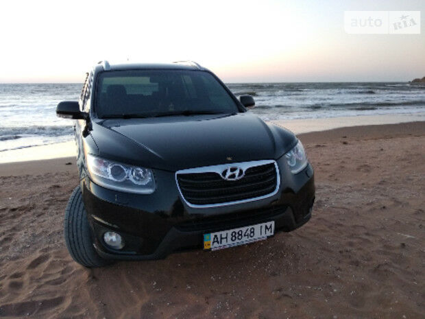 Хендай Санта Фе 2011 року Hyundai Santa FE 2011 року