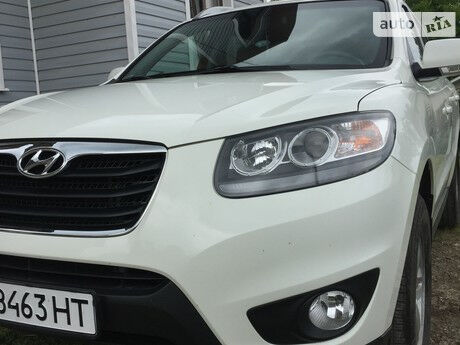 Хендай Санта Фе 2010 года Hyundai Santa FE 2010 года