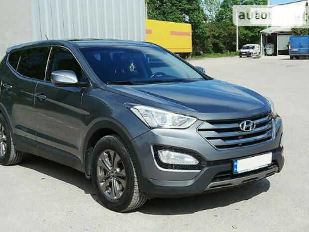 Hyundai Santa FE 2013 года