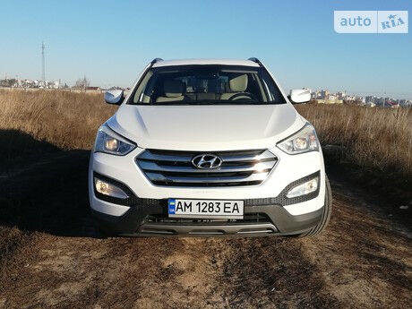 Hyundai Santa FE 2013 года