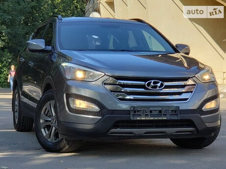 Hyundai Santa FE 2014 года