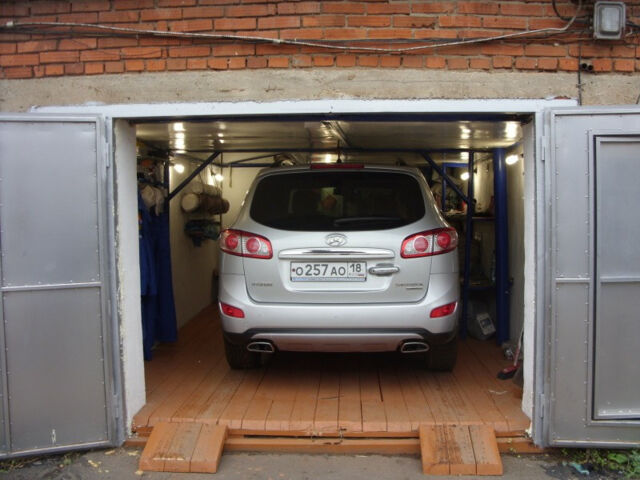 Hyundai Santa FE 2011 года
