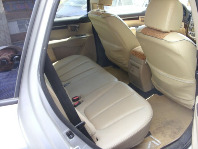 Hyundai Santa FE 2011 года