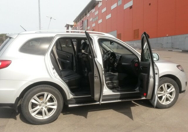Hyundai Santa FE 2010 года