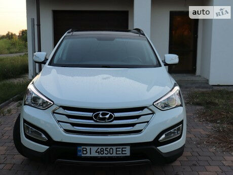 Hyundai Santa FE 2013 року