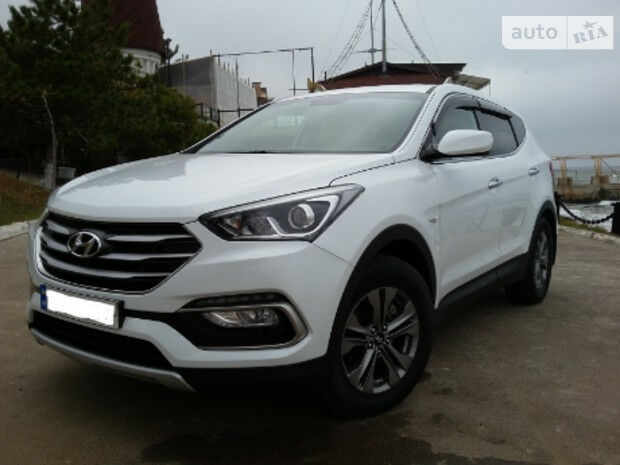 Hyundai Santa FE 2015 года