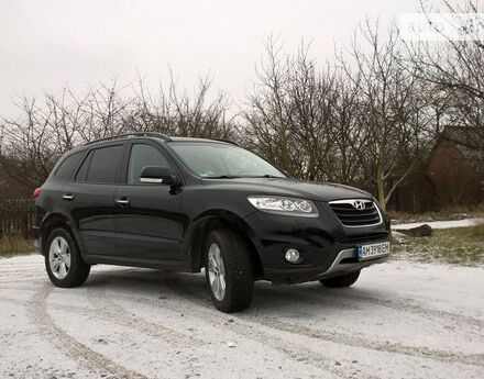 Hyundai Santa FE 2011 года