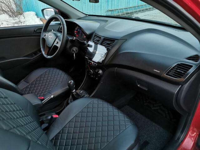 Hyundai Solaris 2012 года