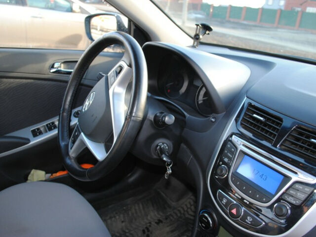 Hyundai Solaris 2013 года