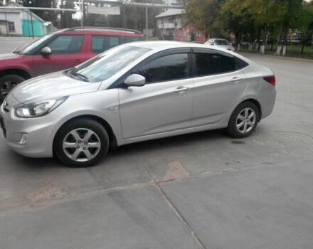 Hyundai Solaris 2013 року - Фото 3 автомобіля