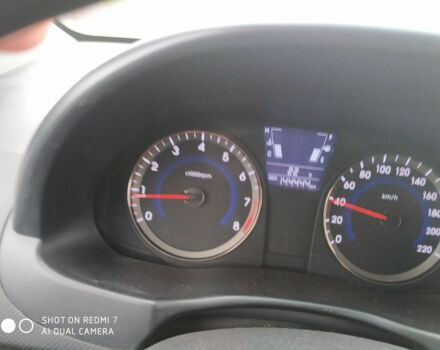 Hyundai Solaris 2013 року - Фото 4 автомобіля