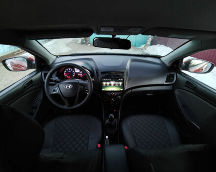 Hyundai Solaris 2012 года - Фото 4 авто