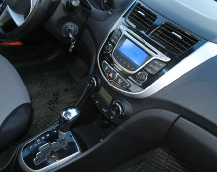 Hyundai Solaris 2013 года - Фото 4 авто