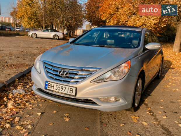 Hyundai Sonata 2011 года