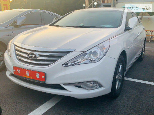 Hyundai Sonata 2013 года