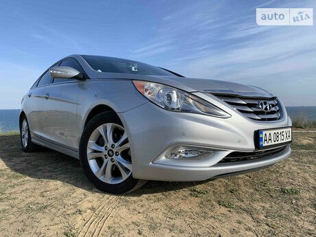 Hyundai Sonata 2011 года